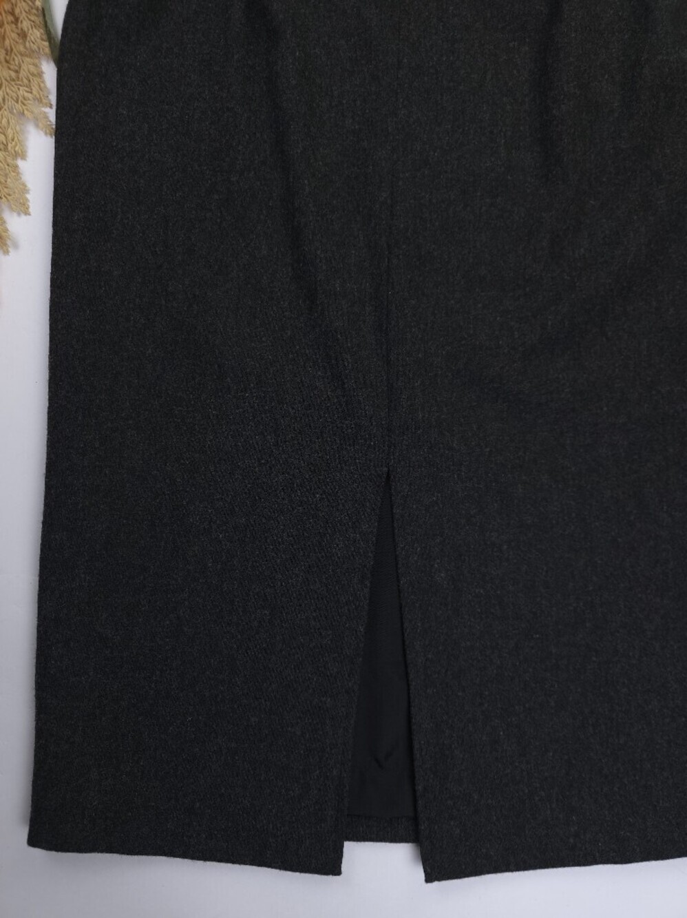 Classic Wool Long Black Pencil Skirt Sz 12 - Picture 8 of 11